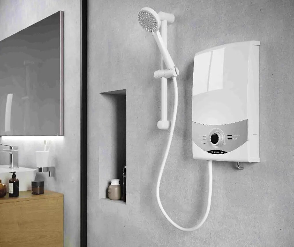 Máy nước nóng trực tiếp Ariston Aures SM45PE SBS VN nhỏ gọn