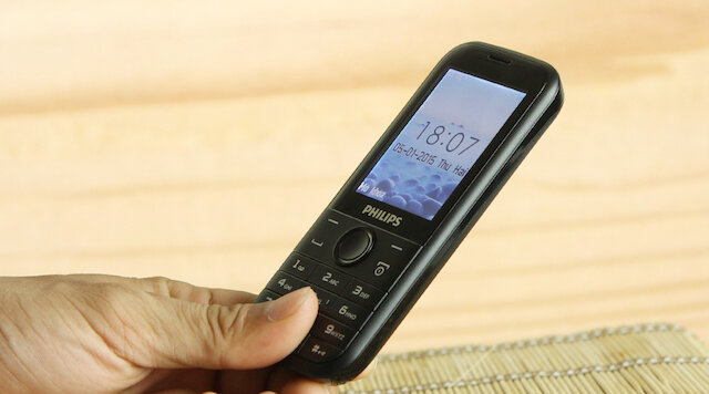 Điện thoại Philips E160