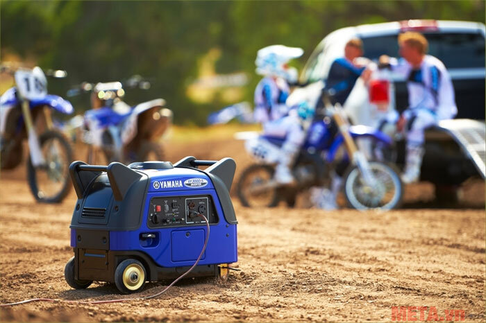 Máy phát điện chạy xăng YAMAHA EF3000ISE Máy phát điện chạy xăng YAMAHA EF3000ISE