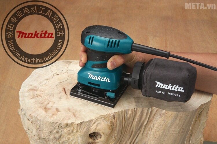 Máy chà nhám rung Makita BO4556