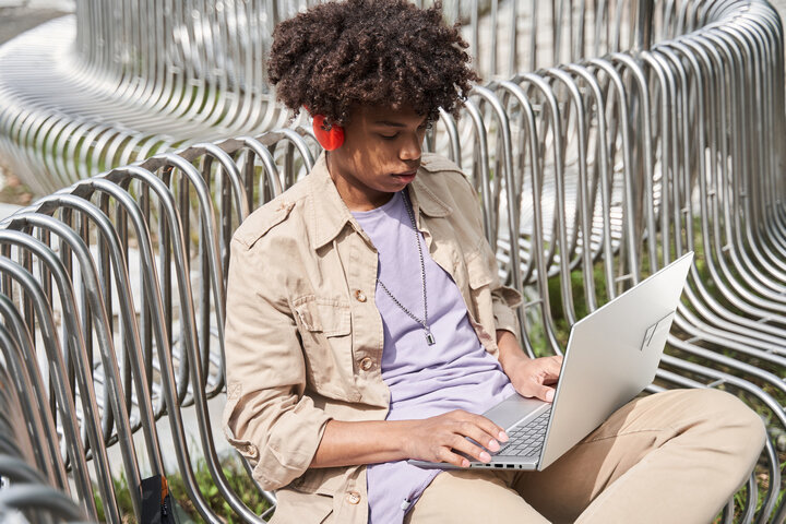 Laptop Asus Vivobook Pro M3401QA-KM025T