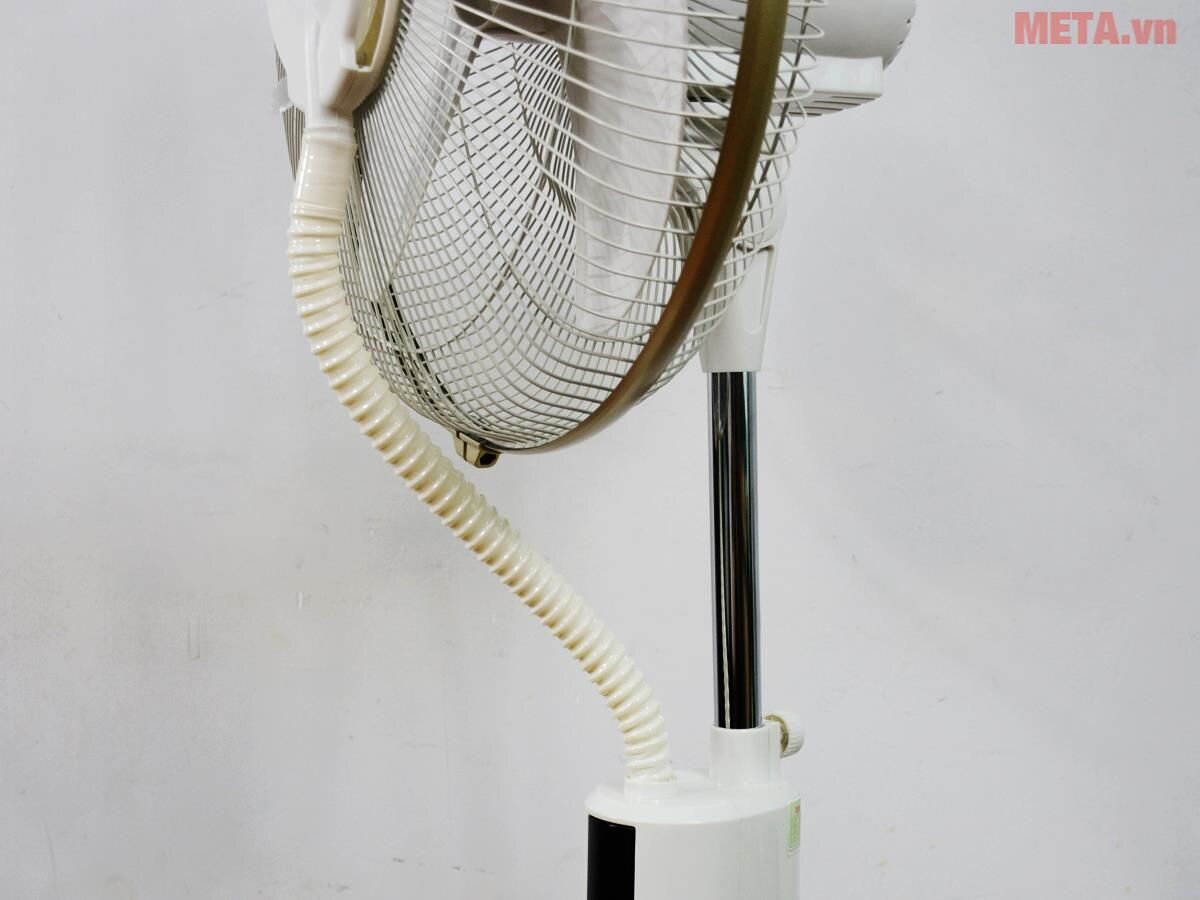 Quạt phun sương Kangaroo KG200C