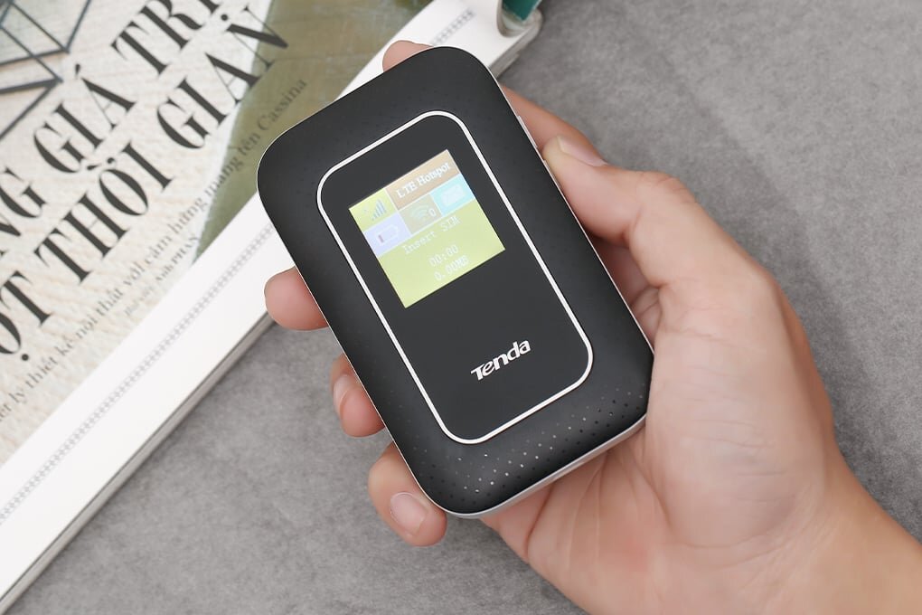 Bộ phát wifi có màn hình Tenda 4G185