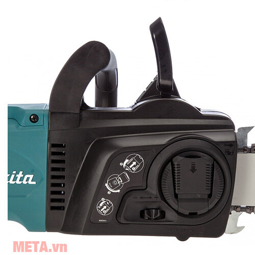 Máy cưa xích Makita UC4551A