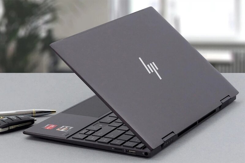 Cấu hình phần cứng mạnh mẽ, làm được nhiều tác vụ chuyên nghiệp (Ảnh: FPT Shop).