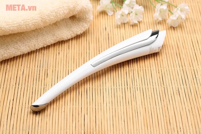 Máy massage giảm nếp nhăn và chống thâm quầng mắt Lifetrons EM-700