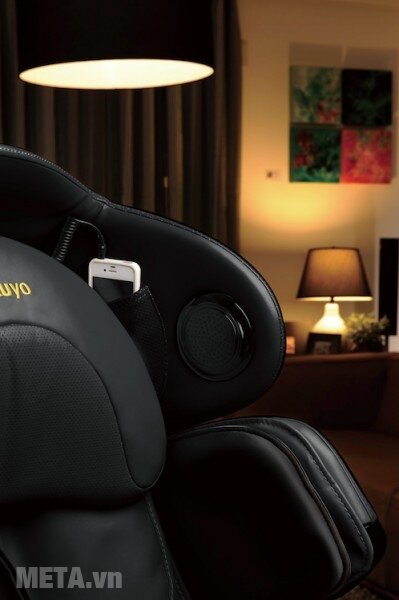 Ghế massage toàn thân 4D Plus Tokuyo TC-711