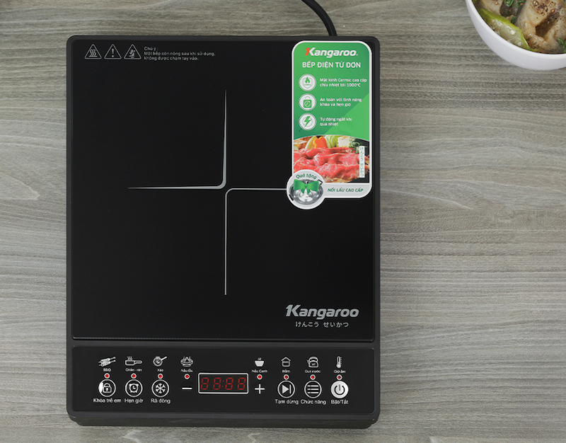 Những tính năng an toàn nổi bật của bếp từ đơn Kangaroo KG18IC1 (Ảnh: dienmayxanh).