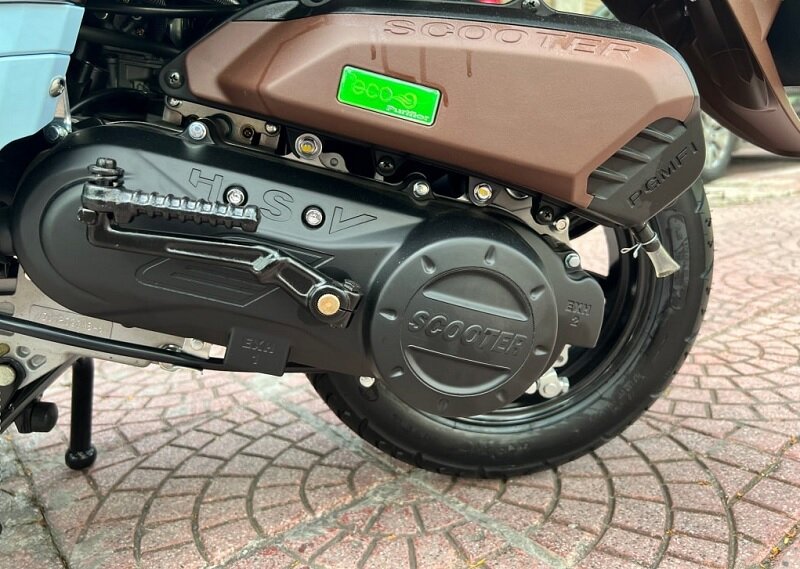 Xe tay ga 50cc Giorno Hyosung động cơ mạnh mẽ