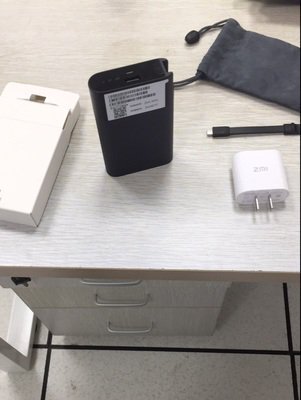 Bộ phát wifi kiêm pin sạc dự phòng ZMI MF885 Bộ phát wifi kiêm pin sạc dự phòng ZMI MF885