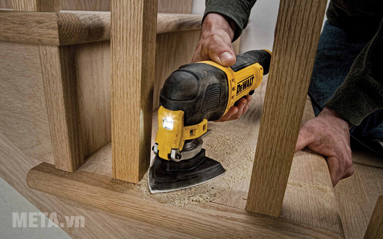 Máy cắt rung đa năng DeWalt DWE315K