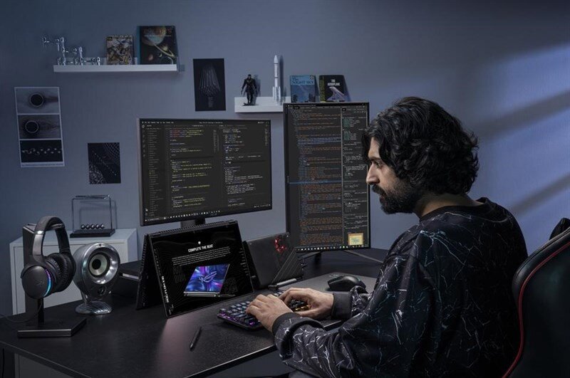 Dock đồ hoạ rời Asus ROG XG Mobile RTX 4090 GC33Y-045