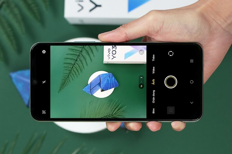 Điện thoại Vivo Y03 4GB/64GB  camera