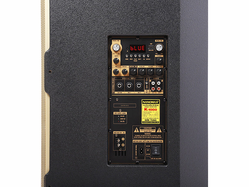 Bảng điều chỉnh trực tiếp bên hông phải loa