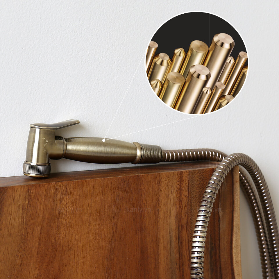 voi-xit-ve-sinh-bang-dong-kanly-gck22a