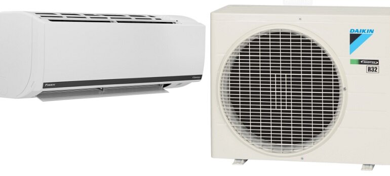 Điều hòa Daikin Inverter 18000 BTU 1 chiều FTKB50WMVMV