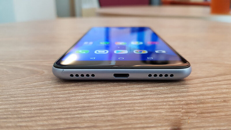 Điện thoại ASUS Zenfone Max Plus M1 - ZB570TL Điện thoại ASUS Zenfone Max Plus M1 - ZB570TL