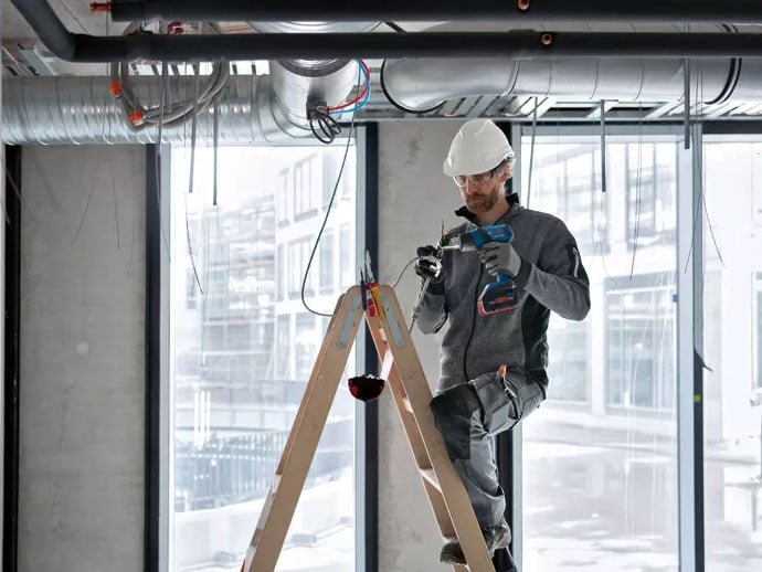 Máy thổi ra lưu lượng khí 175 lít/phút Máy thổi hơi nóng Bosch