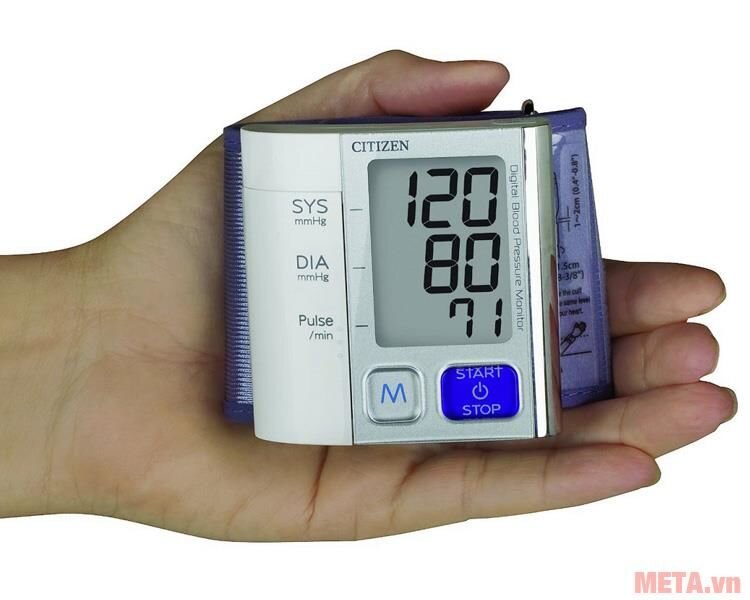 Máy đo huyết áp điện tử cổ tay CH-657
