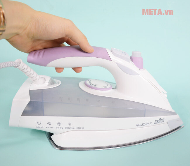 Bàn là hơi nước Braun TS755A