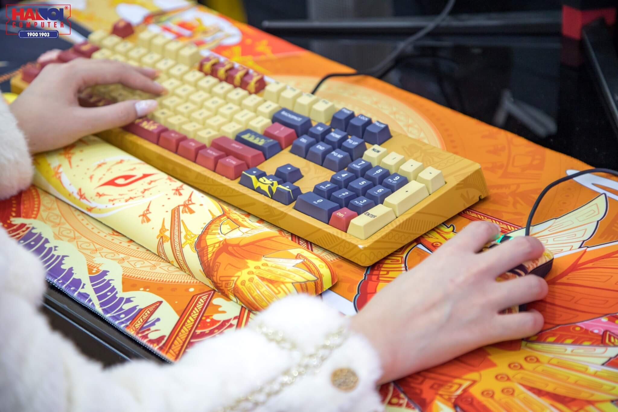 Chuột Edra EM640 Lạc Hồng (USB/Huano/12000DPI/ko led) 3