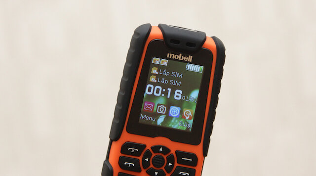 Điện thoại Mobell Rock
