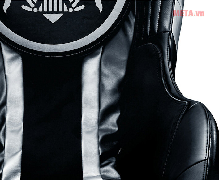 Ghế massage Bodyfriend Darth Vader