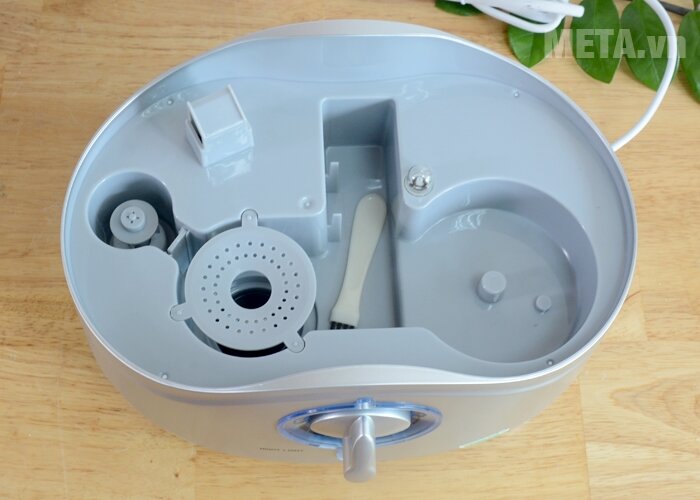 Máy tạo độ ẩm trong phòng Medisana UHW