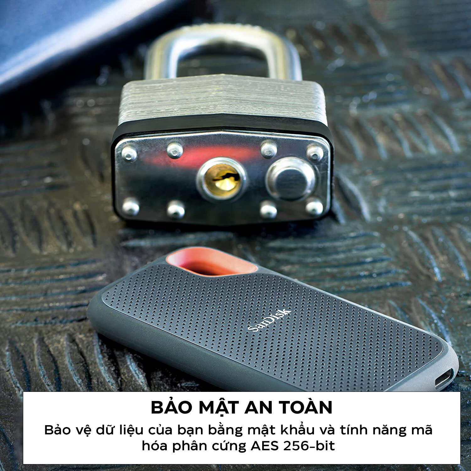 Ổ cứng di động SanDisk Extreme Pro Portable SSD 4TB USB 3.2 SDSSDE81-4T00-G25 (