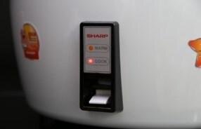 Nồi cơm điện Sharp KSH-777V - 7 Lít