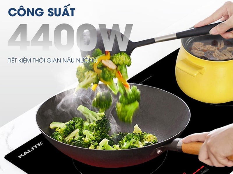 Công suất hoạt động 4.400W