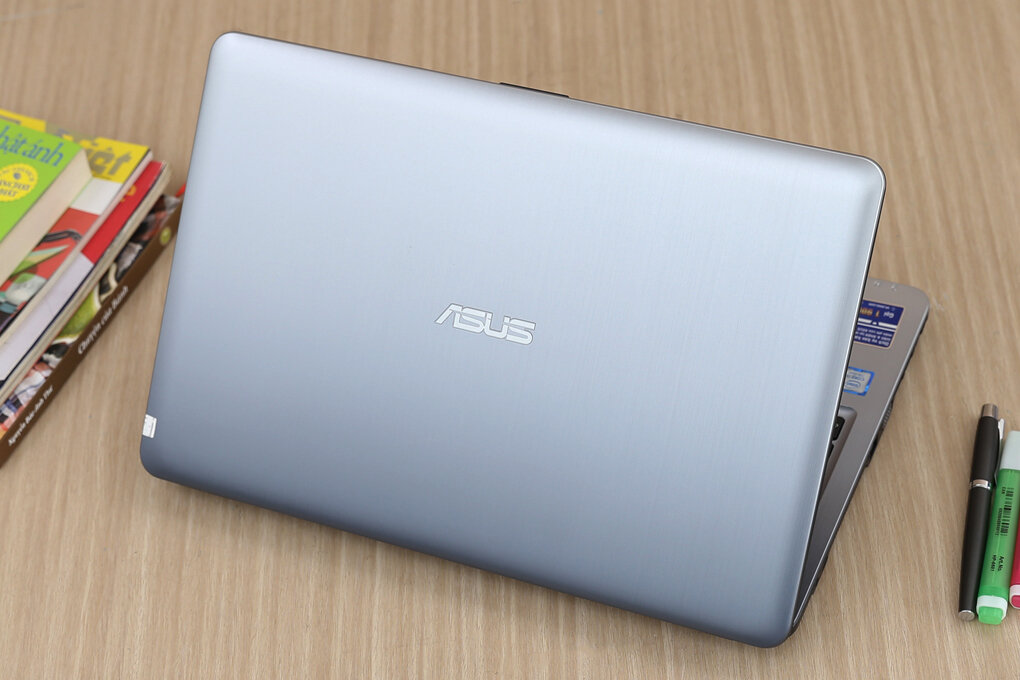 Asus A540UP i3 7100U/4GB/500GB/2G M420/Win10/(DM094T) Asus A540UP i3 7100U/4GB/500GB/2G M420/Win10/(DM094T)