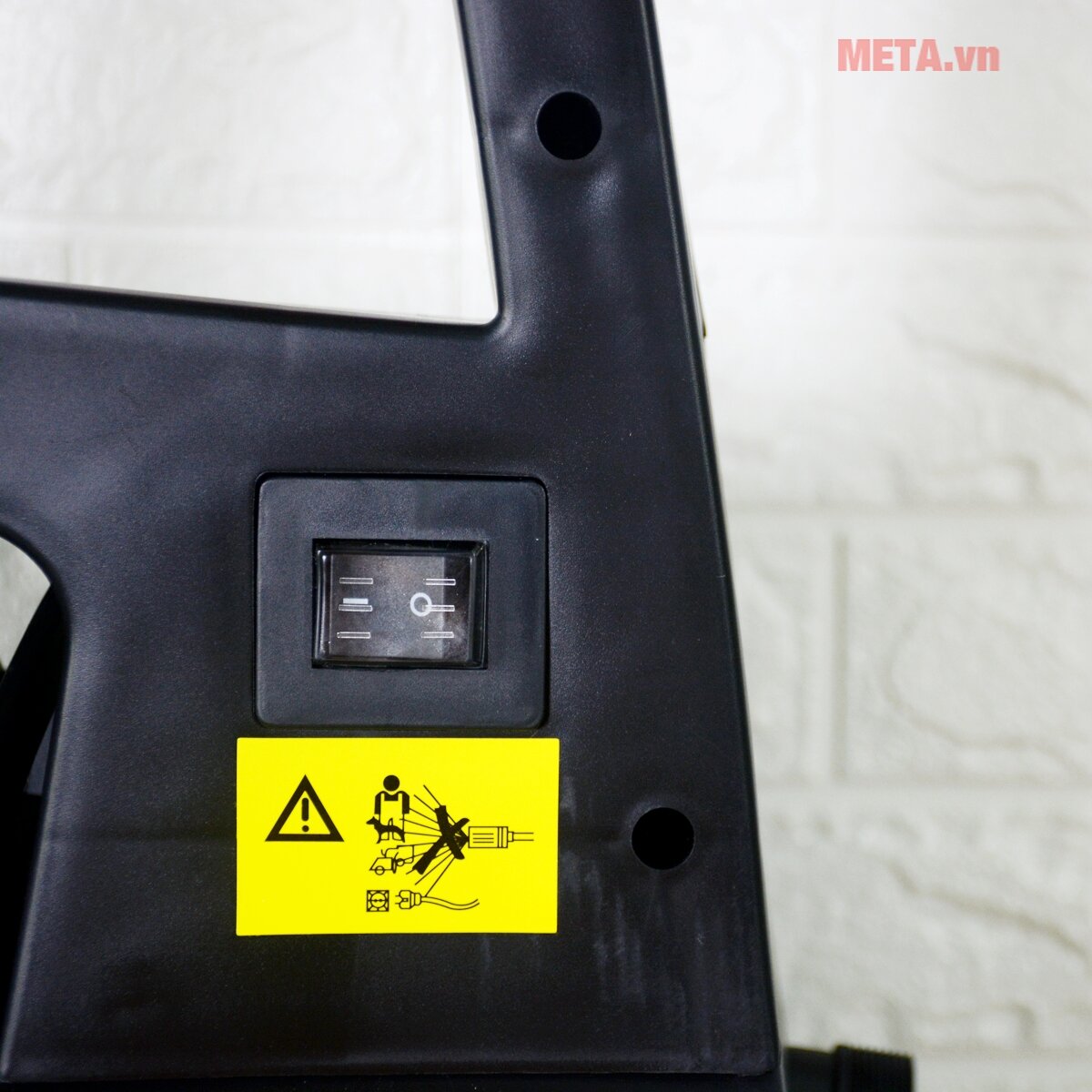 Máy xịt áp lực cao Makita HW111