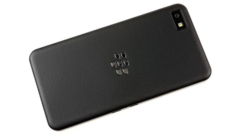 Điện thoại BLACKBERRY Z10
