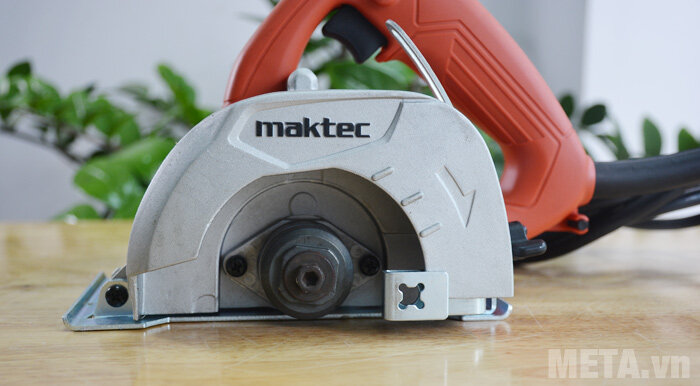 Máy cắt đá Maktec MT412