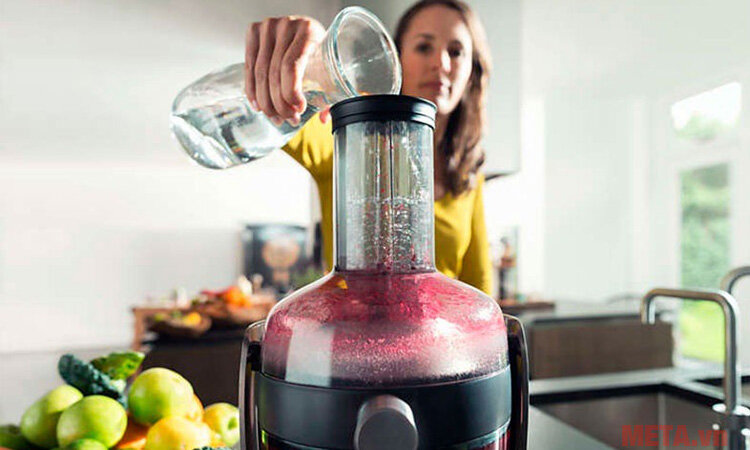 Máy ép trái cây Philips HR1916