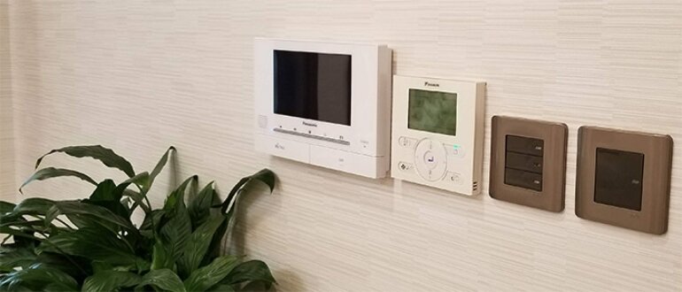 Điều hòa Daikin Inverter 21000 BTU 1 chiều FVA60AMVM/RZF60CV2V