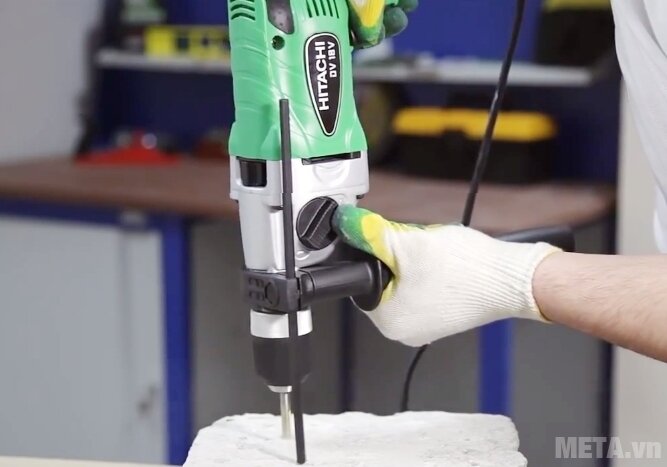 Máy khoan Hitachi VTP18 640W