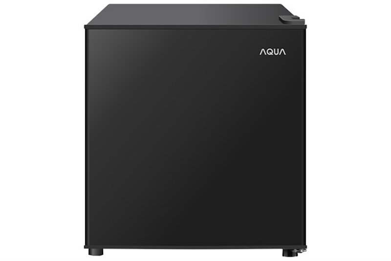 Tủ lạnh Aqua AQR-D60FA(BS) sở hữu thiết kế hình vuông nhỏ gọn