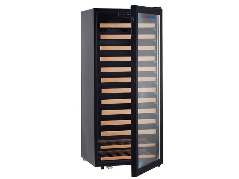 Cánh tủ thiết kế in chìm giúp đóng mở dễ dàng