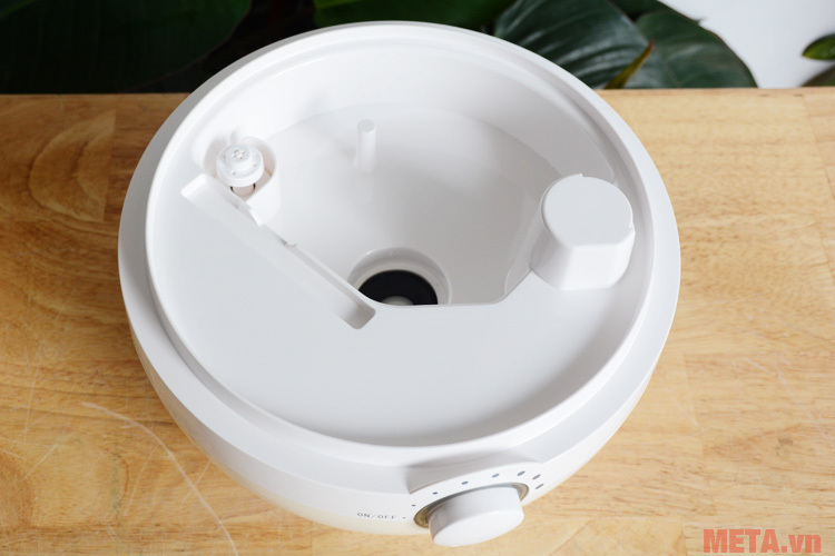 Máy tạo ẩm Tiross TS-840 4,5 lít Máy tạo ẩm Tiross TS-840 4,5 lít