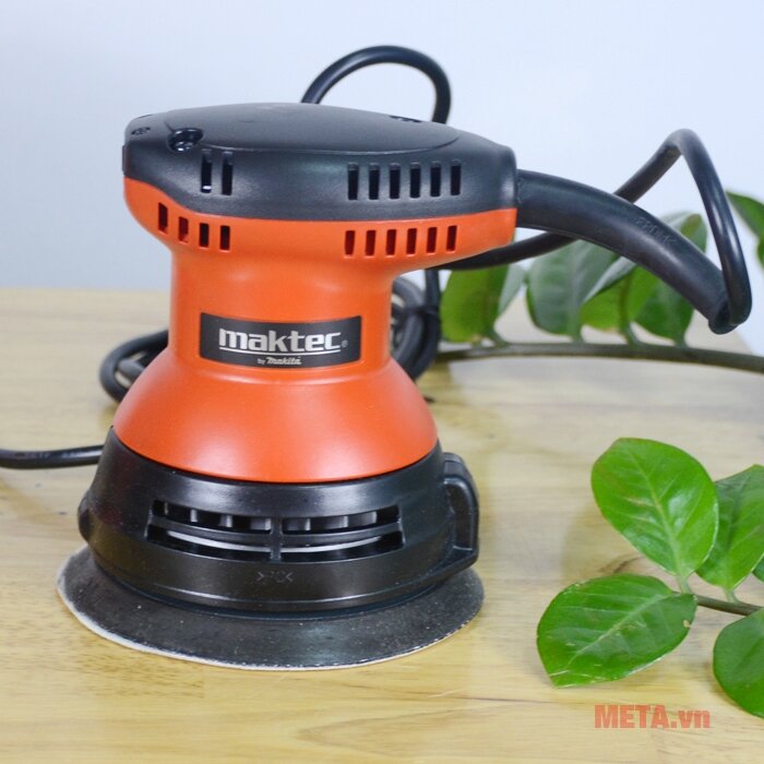 Máy chà nhám quỹ đạo tròn Maktec MT922