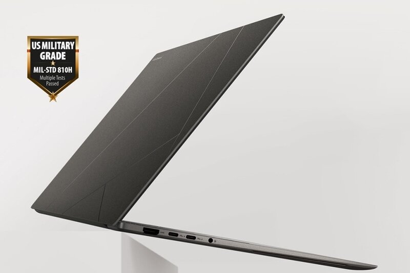 Asus Zenbook S 16 OLED UM5606KA-RK113WS 10