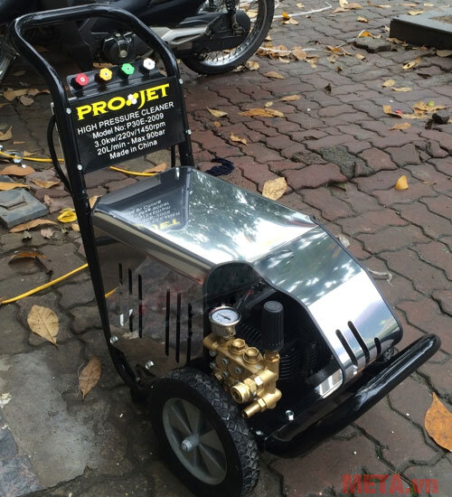 Máy rửa xe Projet P30E-2009