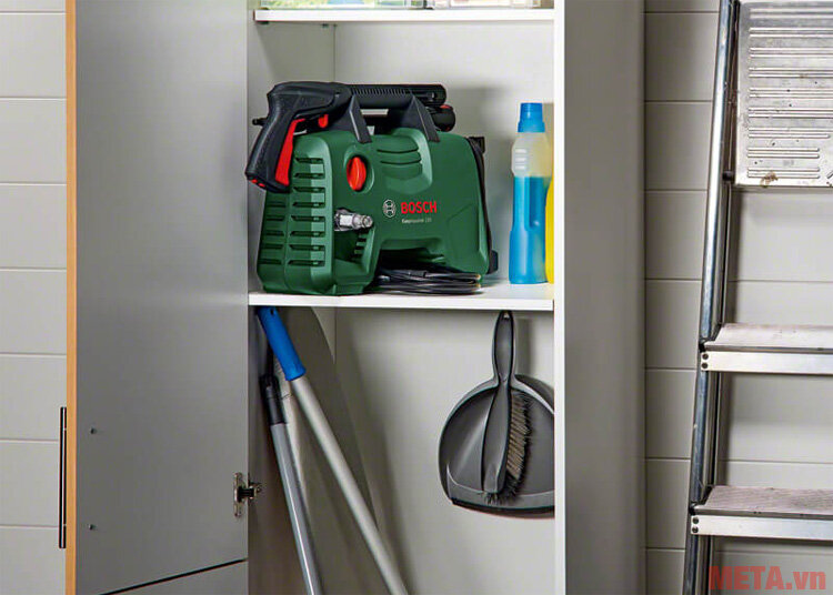 Máy phun xịt rửa áp lực cao Bosch Easy AQT 120