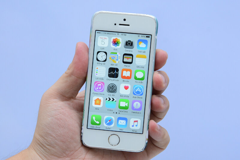 Ốp lưng iPhone 5 - 5S Nhựa in COSANO Hươu Trắng Ốp lưng iPhone 5 - 5S Nhựa in COSANO Hươu Trắng