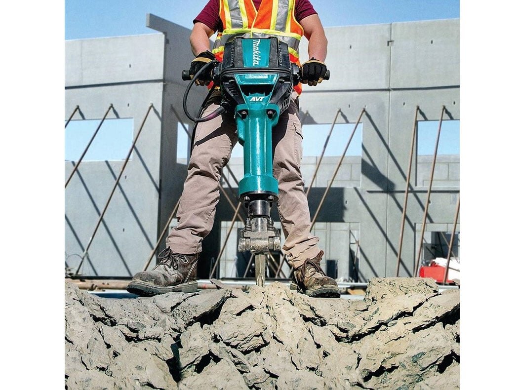 Makita HM1812 giúp đục phá bê tông hiệu quả Makita HM1812