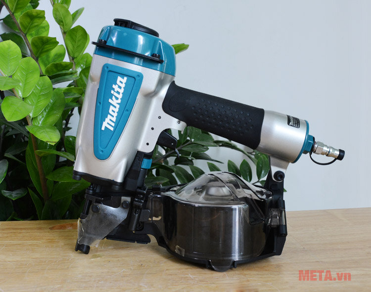 Máy bắn đinh Makita AN560 Máy bắn đinh Makita AN560