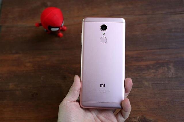 Điện thoại Xiaomi Redmi 5 32GB Gold