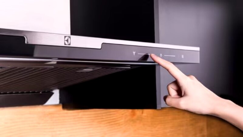 Máy Hút Mùi Electrolux EFC926BAR 